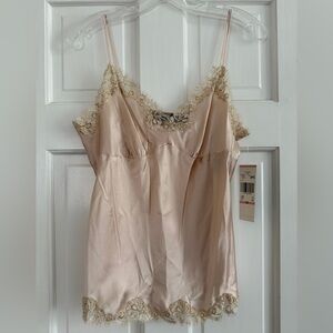 Women’s Anne Klein Cream Lace Trim Camisole, size 10. NWT